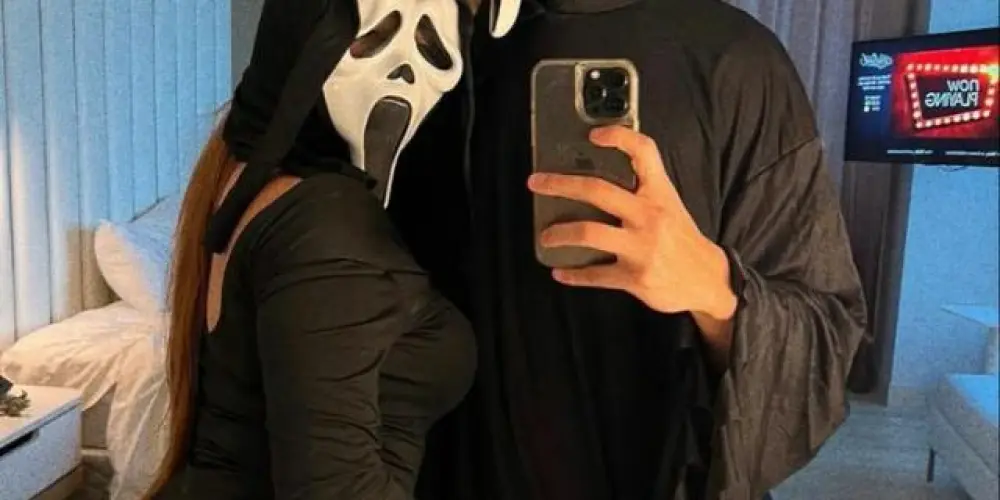 Imagem do grupo de WhatsApp 𝕲𝖍𝖔𝖘𝖙 𝖋𝖆𝖈𝖊 𝖗𝖔𝖒𝖆𝖓𝖈𝖊🪐