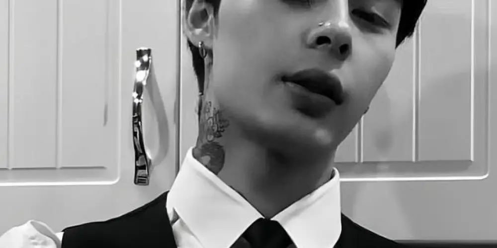 Imagem do grupo de WhatsApp 𝐌𝐨𝐨𝐧𝐡𝐨𝐮𝐬𝐞...                                          「𝐡𝐨𝐮𝐬𝐞 𝐑𝐏𝐆」