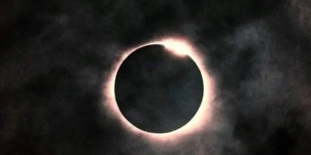 Imagem do grupo de WhatsApp ꧁༒☬𝕰𝖈𝖑𝖎𝖕𝖘𝖊☬༒꧂