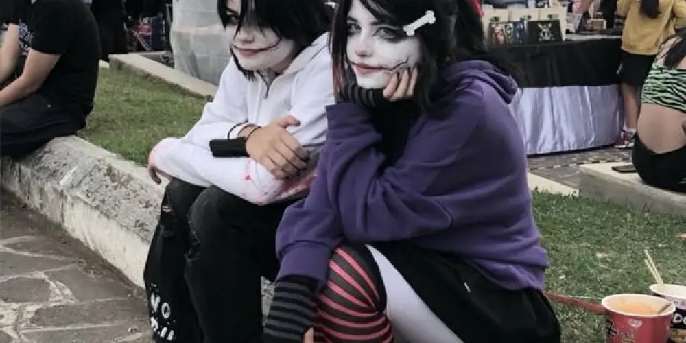 Imagem do grupo de WhatsApp ➾ 𝐆𝐎𝐓𝐇𝐈𝐂 𖤍