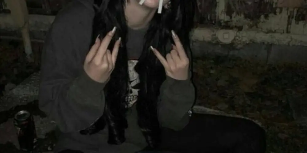 Imagem do grupo de WhatsApp 𝔇𝔞𝔯𝔨 𝔩𝔬𝔳𝔢 🫦