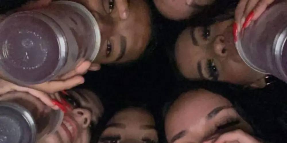 Imagem do grupo de WhatsApp 🤙🏻💯💥