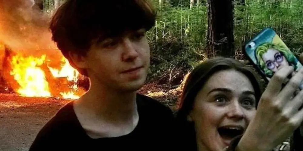 Imagem do grupo de WhatsApp 🗨️𝕯𝖆𝖗𝖐 𝕱𝖔𝖗𝖊𝖛𝖊𝖗♦️