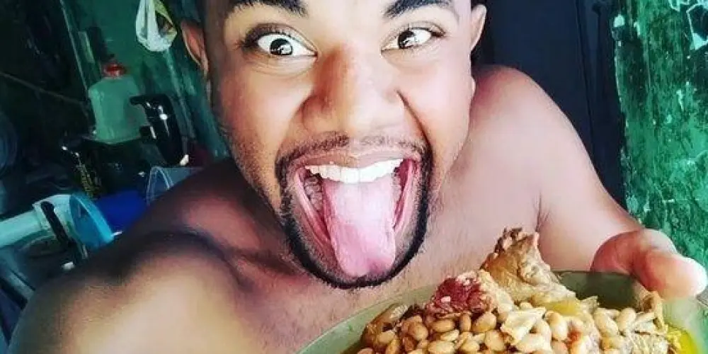 Imagem do grupo de WhatsApp 𝐋𝐞𝐠𝐞𝐧𝐝𝐬 𝟐.𝟎