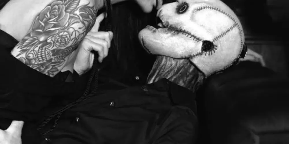 Imagem do grupo de WhatsApp 𝕴𝖓𝖋𝖊𝖗𝖓𝖔🦇𝖘𝖔𝖇𝖊𝖗𝖆𝖑🫦