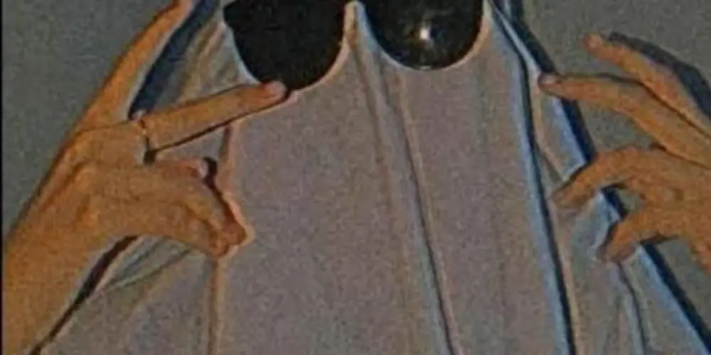 Imagem do grupo de WhatsApp ꧁𓊈𒆜🆂🆄🅼🅼🅴🆁𒆜𓊉꧂