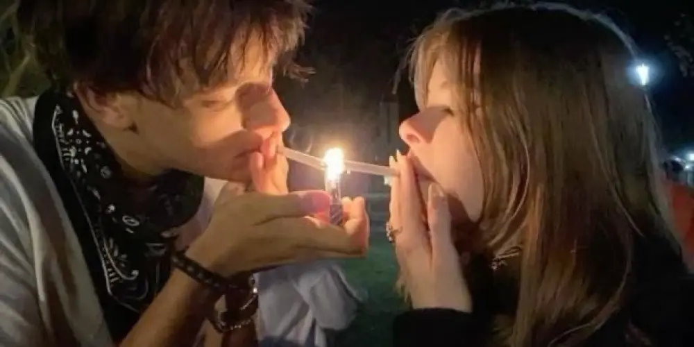 Imagem do grupo de WhatsApp 🗨️𝕯𝖆𝖗𝖐 𝕱𝖔𝖗𝖊𝖛𝖊𝖗♦️