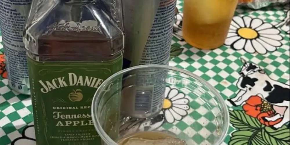 Imagem do grupo de WhatsApp 𝕮𝖊𝖒𝖎𝖙𝖊́𝖗𝖎𝖔 𝖉𝖔𝖘 𝕸𝖚𝖉𝖔𝖘🤪