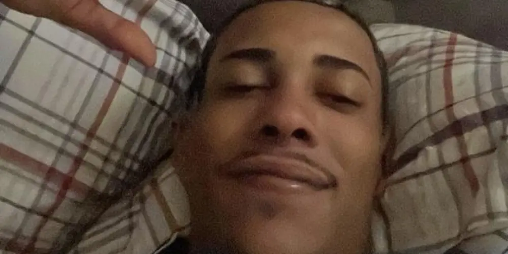 Imagem do grupo de WhatsApp 𝑵𝑬𝑽𝑬𝑹𝑳𝑨𝑵𝑫