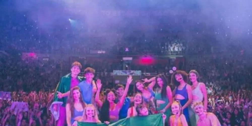 Imagem do grupo de WhatsApp 𝘕𝘰𝘸 𝘜𝘯𝘪𝘵𝘦𝘥