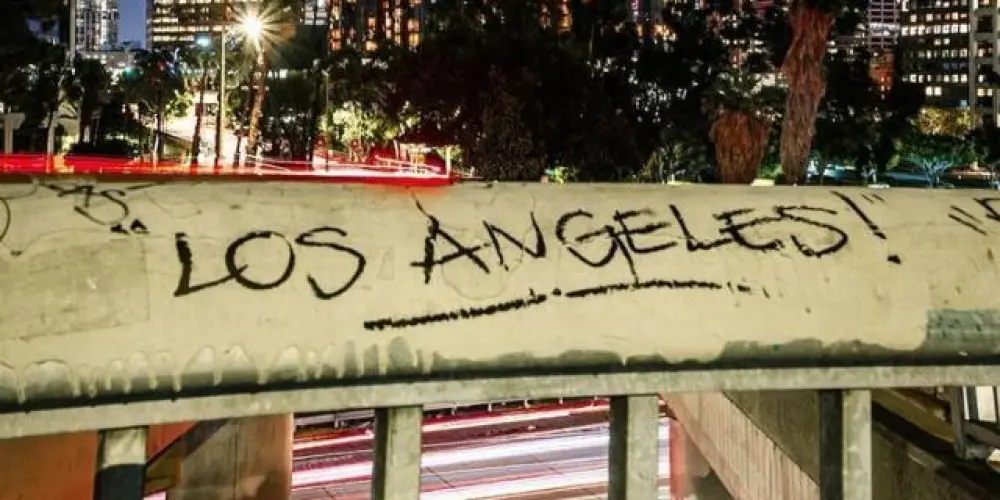 Imagem do grupo de WhatsApp ░⃟⃛⏤͟͟͞͞𝐋𝚯𝐒 ͢𝐀𝐍𝐆𝚵𝐋𝚵𝐒𖥨