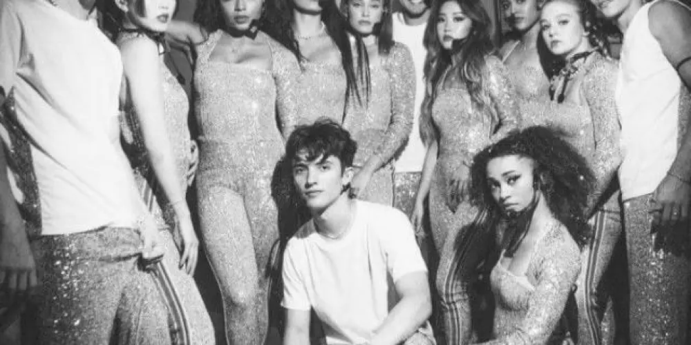 Imagem do grupo de WhatsApp ♱ ─ 𝘶́𝘭𝘵𝘪𝘮𝘢 𝙘𝙝𝙖𝙣𝙘𝙚 ⋆𐙚 ₊ ⊹