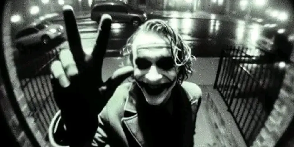 Imagem do grupo de WhatsApp 𝗍𝗁𝖾 𝖺𝗅𝖾𝗋𝗊𝗎𝗂𝗇𝗌 ⃰ 𓈒۫🎭