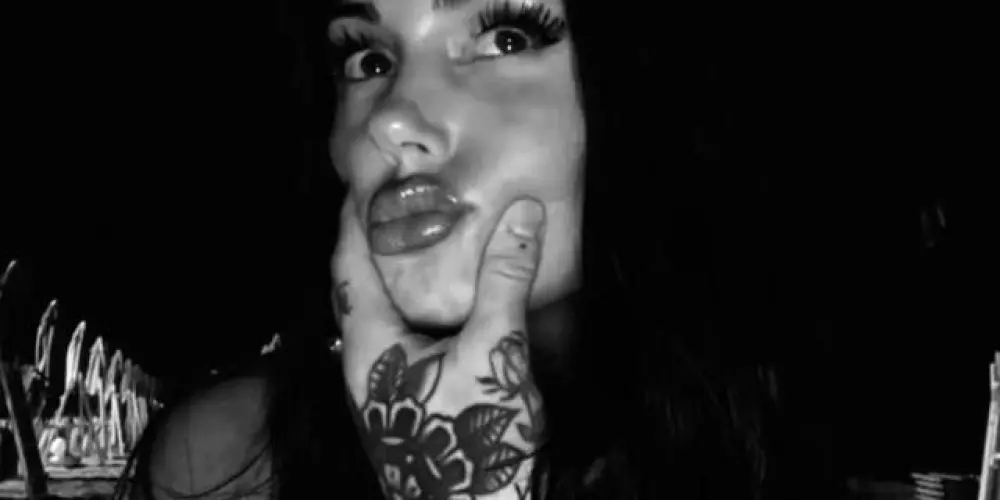 Imagem do grupo de WhatsApp 𝐂𝐡𝐚𝐭 𝐬𝐞𝐱𝐲