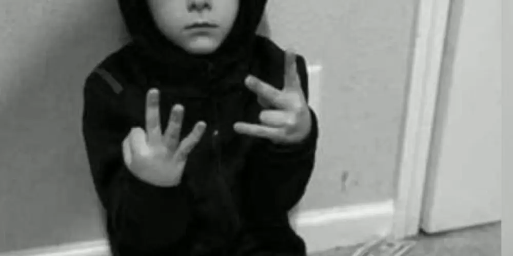 Imagem do grupo de WhatsApp 𝘀𝘁𝗮𝗿𝘁'𝗰𝗵𝗮𝘁💥💥