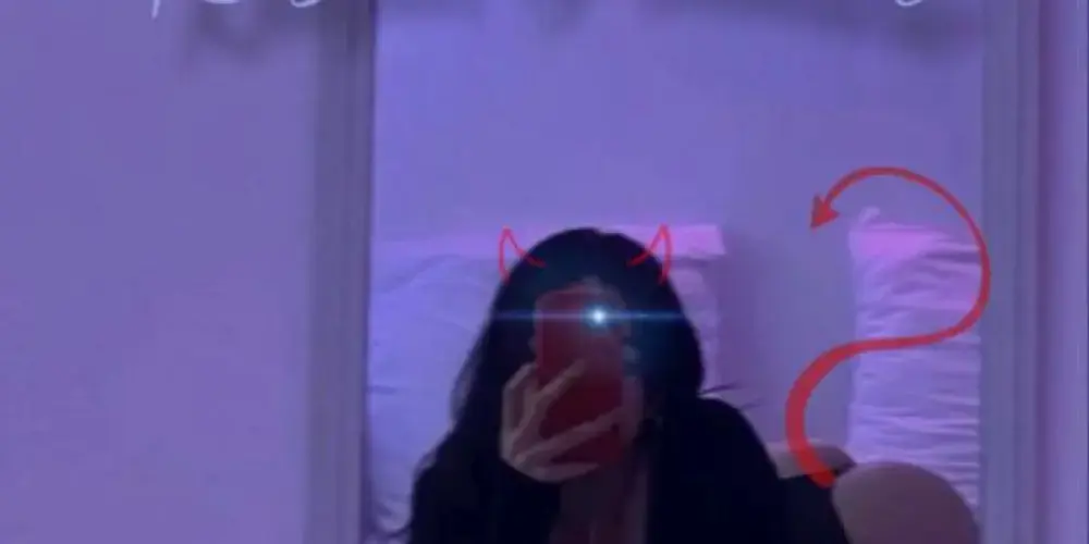 Imagem do grupo de WhatsApp 🌴 ░⃟⃛⏤͟͟͞͞𝐌𝐈𝐀𝐌𝐈 ͢𝐁𝚵𝐀𝐂𝐇𖥨 💜