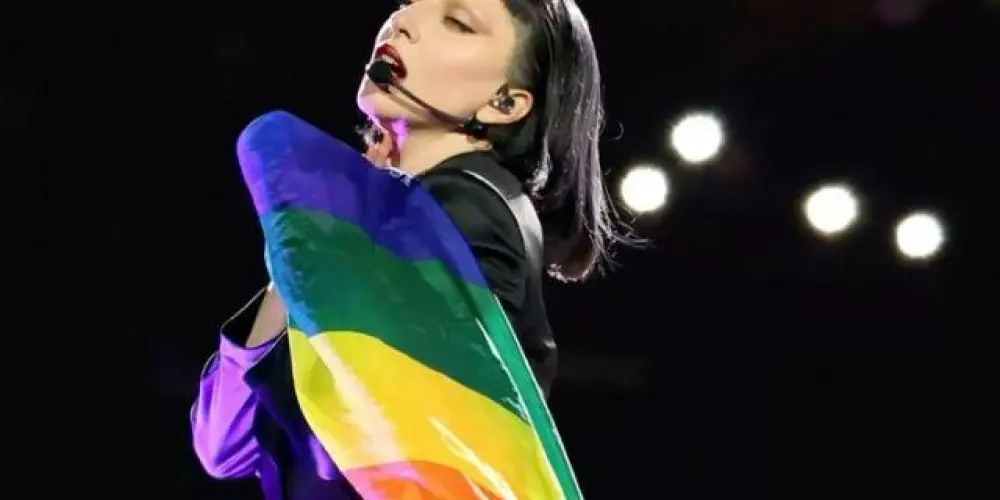 Imagem do grupo de WhatsApp 𝐀𝐅𝐓𝐄𝐑 𝐁𝐎𝐘𝐒 𝐁𝐑 💋🏳️‍🌈