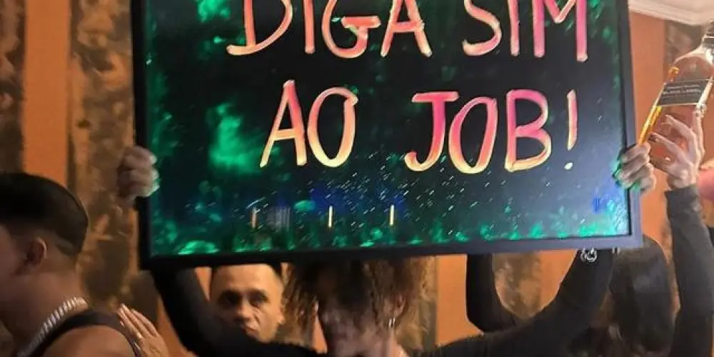 Imagem do grupo de WhatsApp ⚡𝑴 𝑨 𝑮 𝑵 𝑨 𝑻 𝑨 𝑺 👑