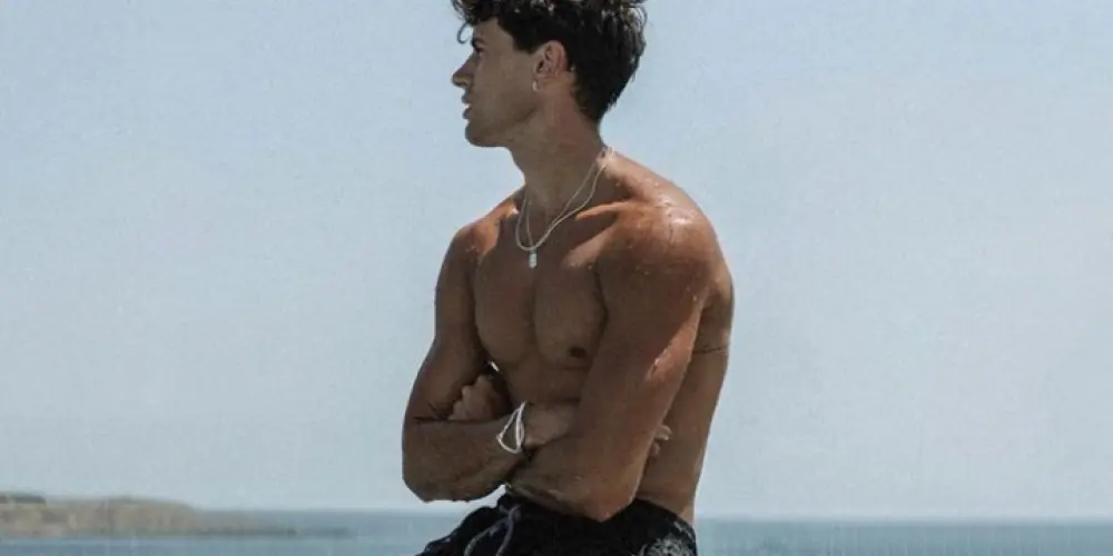 Imagem do grupo de WhatsApp 𝑻𝑯𝑬 𝑳𝑰𝑭𝑬 𝑶𝑭 𝑺𝑯𝑶𝑾 𝑩𝑶𝒀𝑺