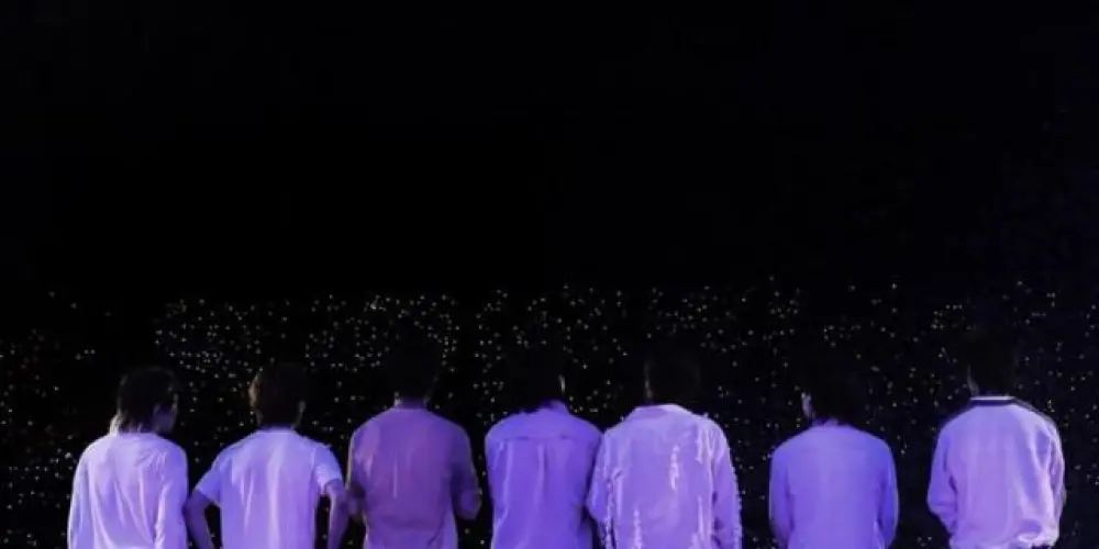 Imagem do grupo de WhatsApp 𝑨𝒓𝒎𝒚𝒗𝒆𝒓𝒔𝒐 💜✨