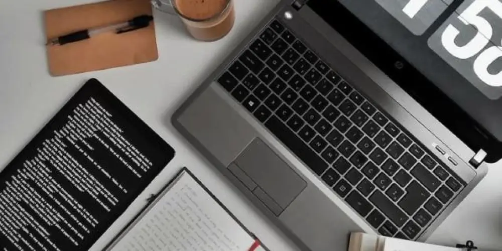 Imagem do grupo de WhatsApp 𝐄𝐒𝐓𝐔𝐃𝐄 +📚📱