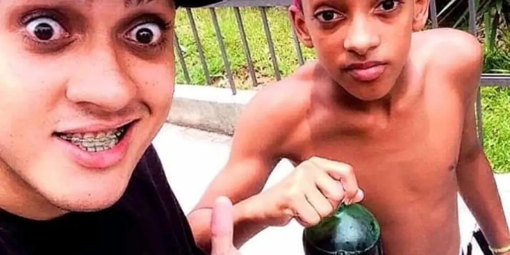 Imagem do grupo de WhatsApp 𝘀𝘁𝗮𝗿𝘁'𝗰𝗵𝗮𝘁💥💥