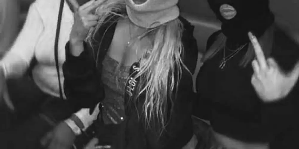 Imagem do grupo de WhatsApp 💸♞⃟ꦿ𝐂𝜟͢𝐓𝐓𝐋𝜩 𝜟͢𝐍𝐃 𝐖𝐇𝐎𝐑𝜩𝐒♞᭪➣