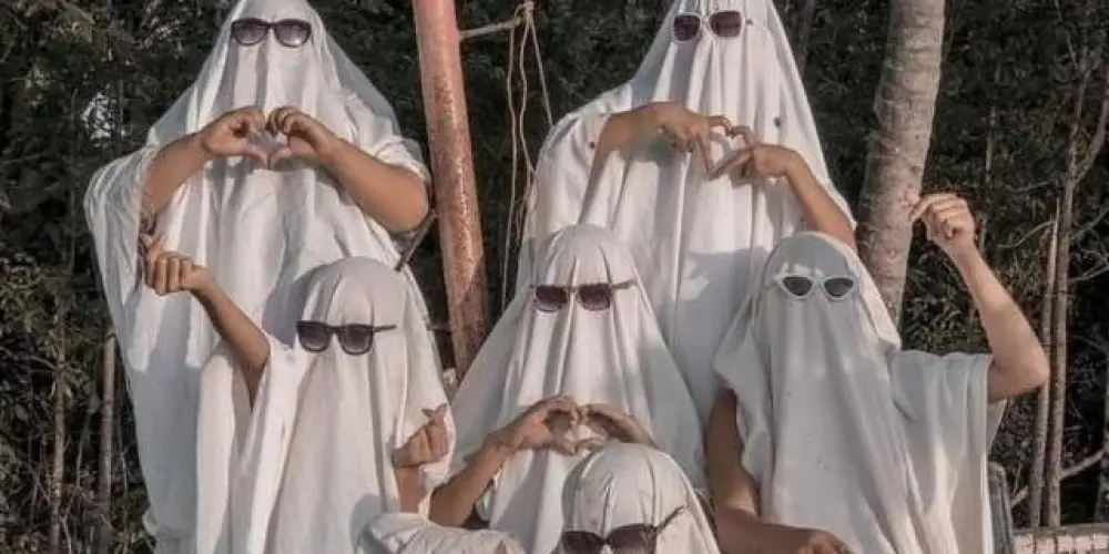 Imagem do grupo de WhatsApp 🅾🆂 🆂🅴🅼  🆁🆄🅼🅾