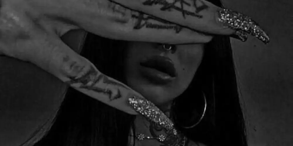 Imagem do grupo de WhatsApp ⏤͟͟͞͞𝐖𝐄𝐁͢ 𝐀𝐌𝐈𝐆𝐎𝐒✞⃟❤️‍🔥