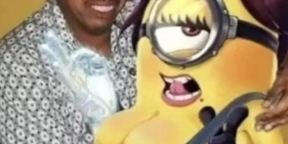 Imagem do grupo de WhatsApp 𝐃𝐞𝐬𝐭𝐢𝐧𝐲