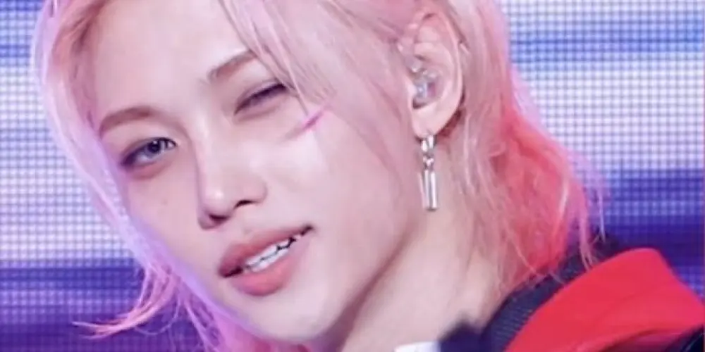 Imagem do grupo de WhatsApp ༺🫦𝑪𝒐𝒓𝒕𝒊𝒔 𝒇𝒆𝒍𝒊𝒙🫦༻