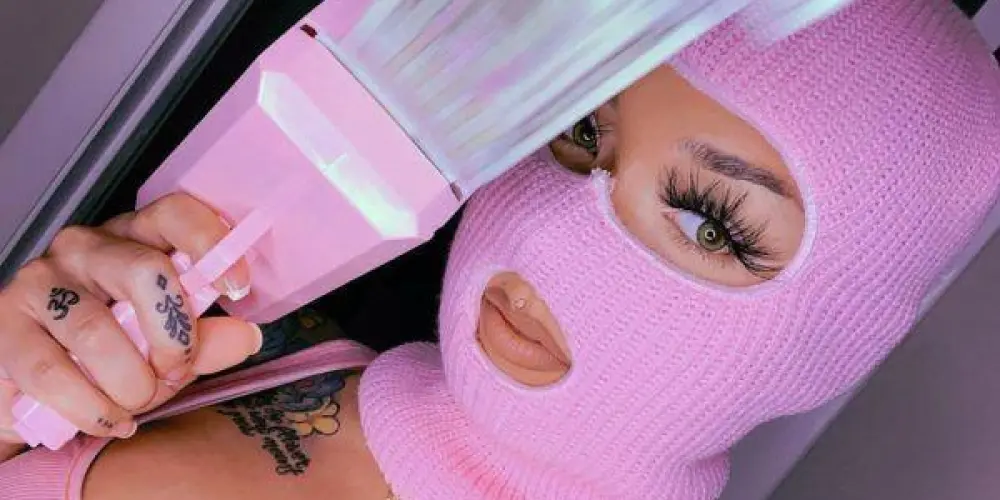 Imagem do grupo de WhatsApp 🔥፝⃟᭨𝐄𝐌𝕻𝐈𝐑𝐄 𝐎𝕱 𝕭𝐄𝐀𝐓𝐂𝐇᭨✧͢⃟ᤢ🔥