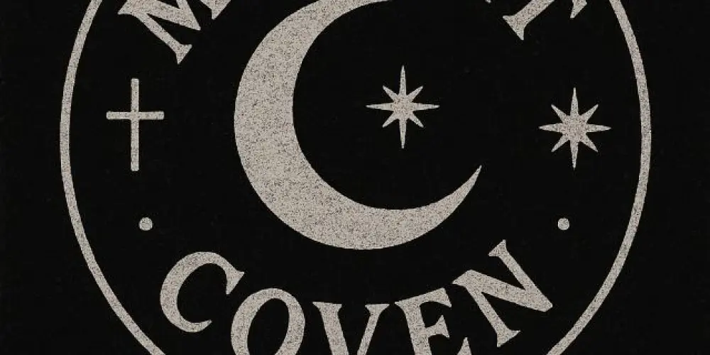 Imagem do grupo de WhatsApp ⏤͟͟͞͞ ░⃟⃛ ➮☽ 𝑴𝑶𝑶𝑵𝑳𝑰𝑻 𝑪𝑶𝑽𝑬𝑵 ☾᭄