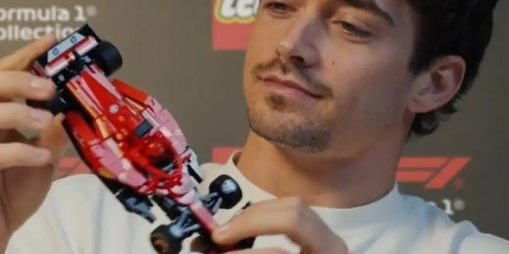 Imagem do grupo de WhatsApp 𝐅𝟏 𝐓𝐄𝐀𝐌