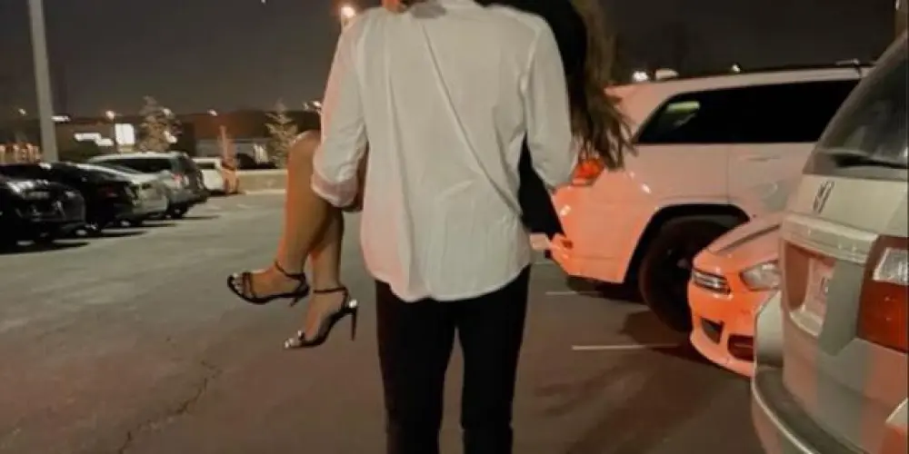 Imagem do grupo de WhatsApp 𝘿𝙚𝙨𝙚𝙟𝙤 𝙞𝙣𝙩𝙚𝙣𝙨𝙤 🫦