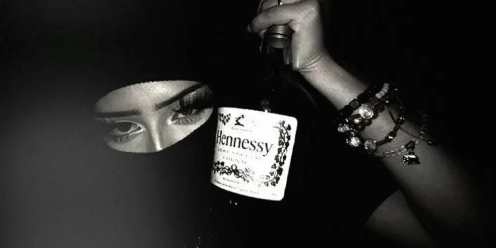 Imagem do grupo de WhatsApp 𝕺𝖇𝖘𝖈𝖚𝖗𝖊