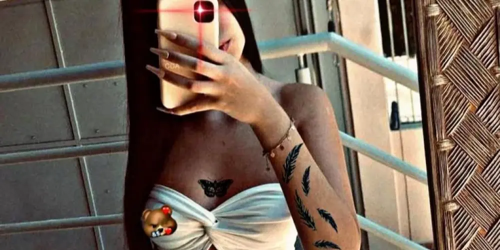 Imagem do grupo de WhatsApp 🫠 𝑹𝑨𝑽𝑬 𝑫𝑨 𝑱𝑼𝑱𝑼 💋