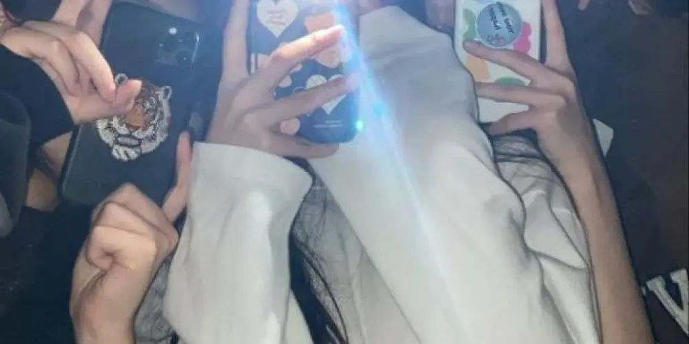 Imagem do grupo de WhatsApp ᥫ᭡𝐂𝐨𝐧𝐞𝐱𝐚̃𝐨 𝐟𝐞𝐦𝐢𝐧𝐢𝐧𝐚 ᥫ᭡