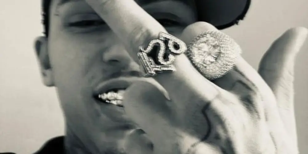 Imagem do grupo de WhatsApp 𝑽𝑴𝒁 💯