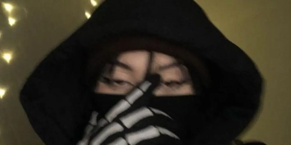 Imagem do grupo de WhatsApp ༺🖤⃝ 𝒜𝓂𝒾𝓏𝒶𝒹𝑒 ❤༻