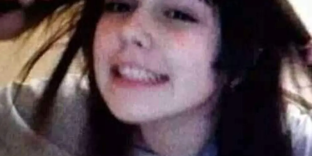 Imagem do grupo de WhatsApp 𝗔𝗠𝗜𝗭𝗔𝗗𝗘𝗦 𝗘𝗠 𝗖𝗛𝗔𝗠𝗔𝗦♨️❤️‍🔥