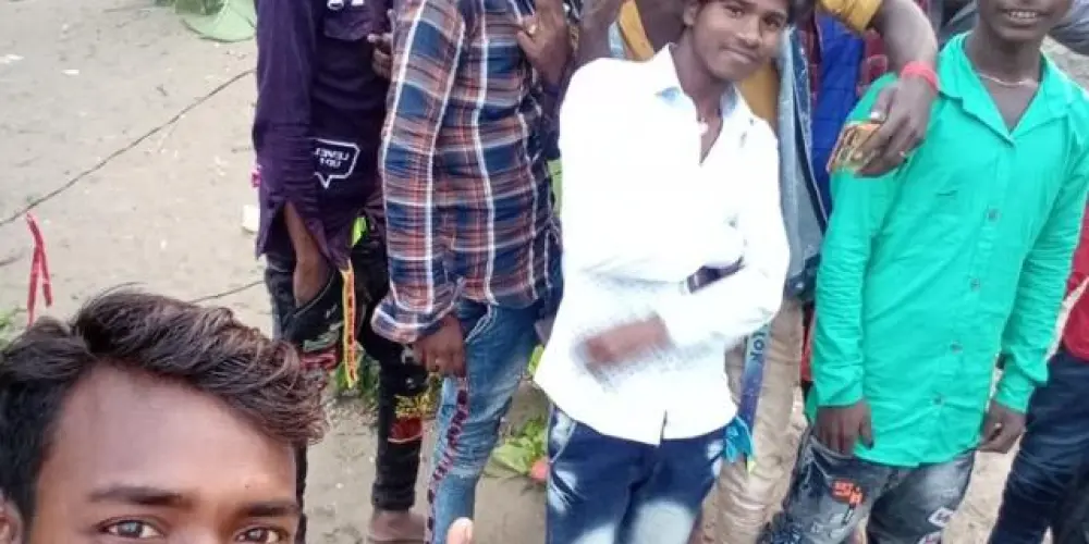 Imagem do grupo de WhatsApp 𝕱𝖆𝖒𝖎𝖑𝖎𝖆 𝖑𝖆𝖘 𝖛𝖊𝖌𝖆𝖘