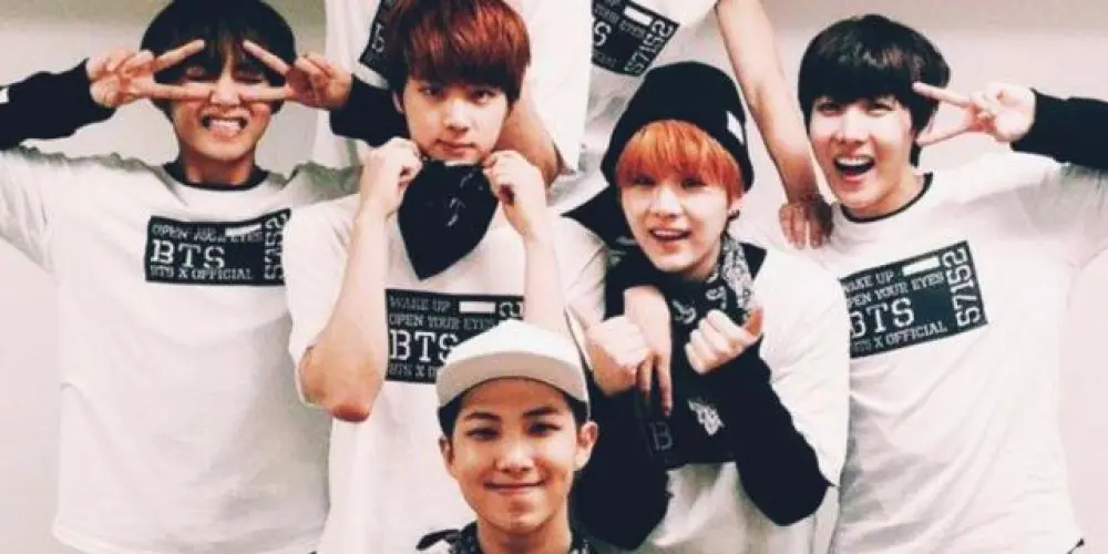 Imagem do grupo de WhatsApp ⃝𝑬𝑴𝑷𝑹𝑬𝑺𝑨𝑺 𝑰𝑫𝑶𝑳𝑺 ┆𖤐