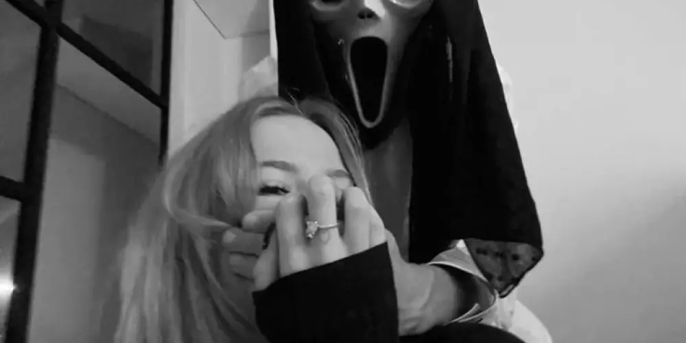 Imagem do grupo de WhatsApp ♤ ◇𝕯𝖆𝖗𝖐 𝖍𝖔𝖚𝖘𝖊 ◇♤