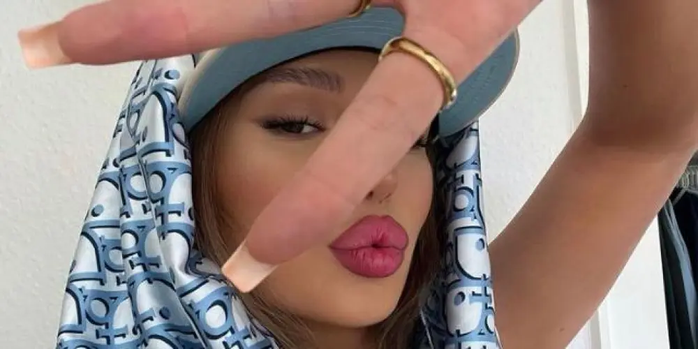 Imagem do grupo de WhatsApp ᶠⁱᵍᵘʳⁱⁿʰᵃˢ & ᴄᵒⁿᵗᵒˢ ᵉʳᵒ́ᵗⁱᶜᵒˢ