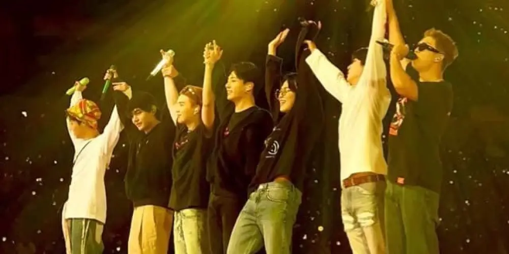 Imagem do grupo de WhatsApp 𝐀𝐑𝐌𝐘𝐯𝐞𝐫𝐬𝐞 𝟕