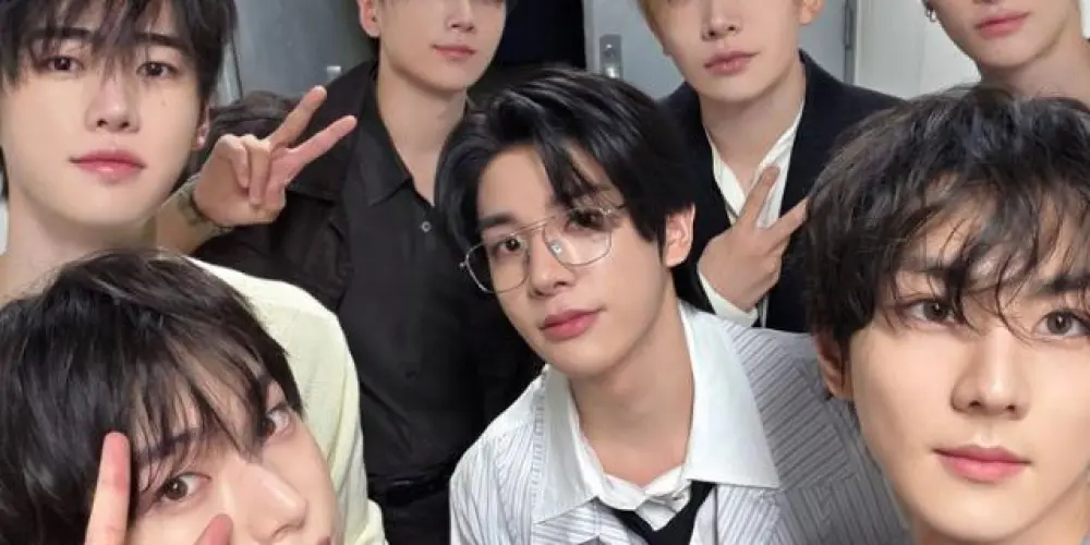 Imagem do grupo de WhatsApp 𖧧 ˙🩰 ིྀ 𝓒𝐡ׁׁׅׅ֮֮ɑׁׅ𝐭 .ᧁׁ𝐞𝕣ɑׁׅᥣׁׅ֪