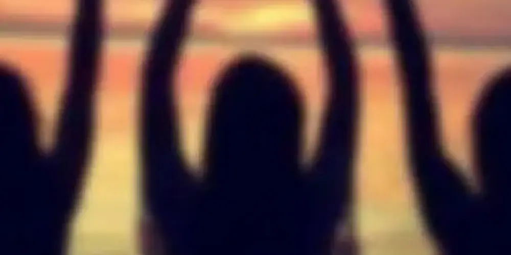 Imagem do grupo de WhatsApp 𝕬𝖒𝖎𝖌𝖔𝖘 𝖉𝖊 𝖑𝖔𝖓𝖌𝖆𝖘 𝖉𝖎𝖘𝖙𝖆̂𝖓𝖈𝖎𝖆