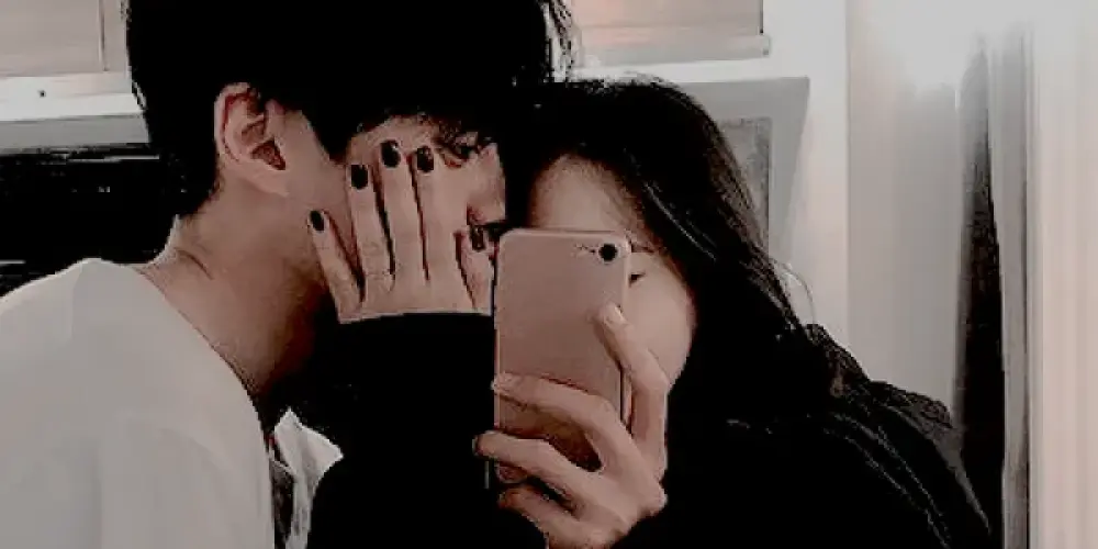 Imagem do grupo de WhatsApp 𝑼𝑴 𝑪𝑶𝑵𝑻𝑶 𝑫𝑬 𝑨𝑴𝑶𝑹♥️