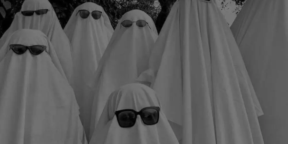 Imagem do grupo de WhatsApp 👻 𝑮𝑯𝑶𝑺𝑻𝑺 👻